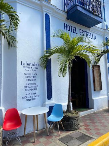 Estrella Beachfront Hotel サン・フアン・デル・スル エクステリア 写真